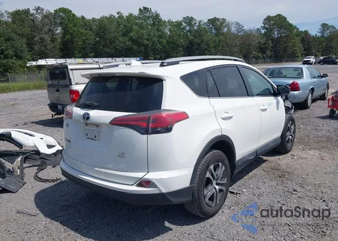 2018 Toyota Rav4 Le z USA, uszkodzony, nr VIN 2T3BFREV0JW787349